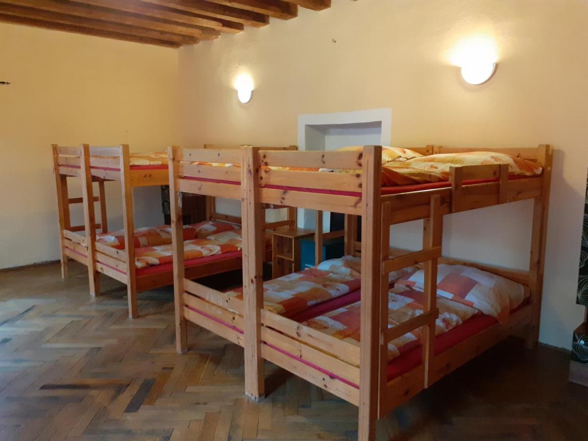 Hostel Skautsky Dom Banská Štiavnica Eksteriør billede