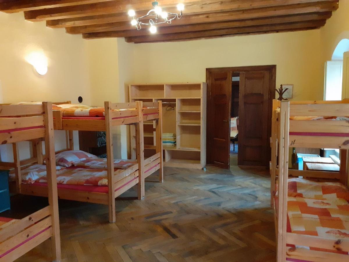 Hostel Skautsky Dom Banská Štiavnica Eksteriør billede