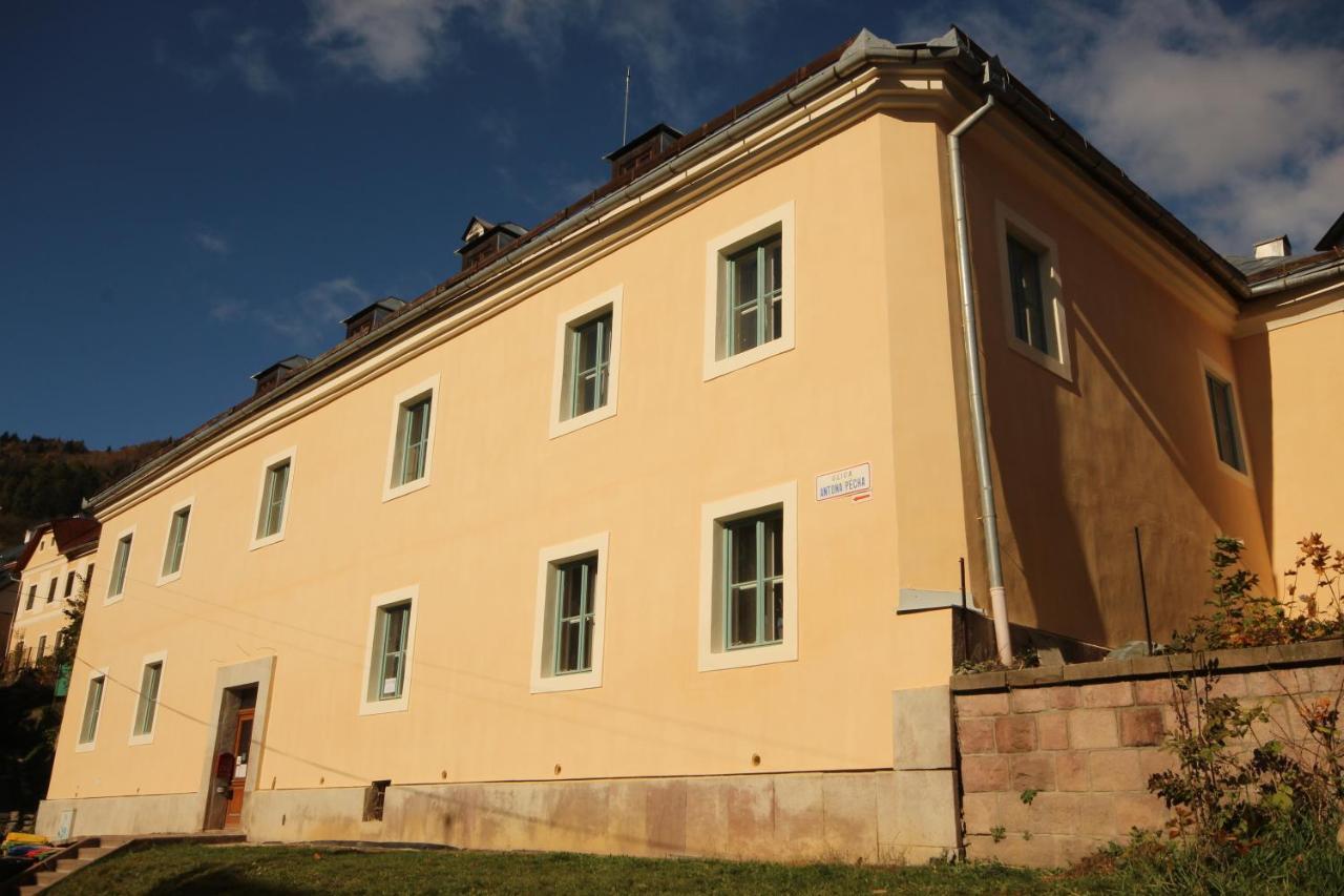 Hostel Skautsky Dom Banská Štiavnica Eksteriør billede