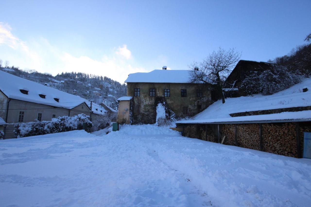 Hostel Skautsky Dom Banská Štiavnica Eksteriør billede