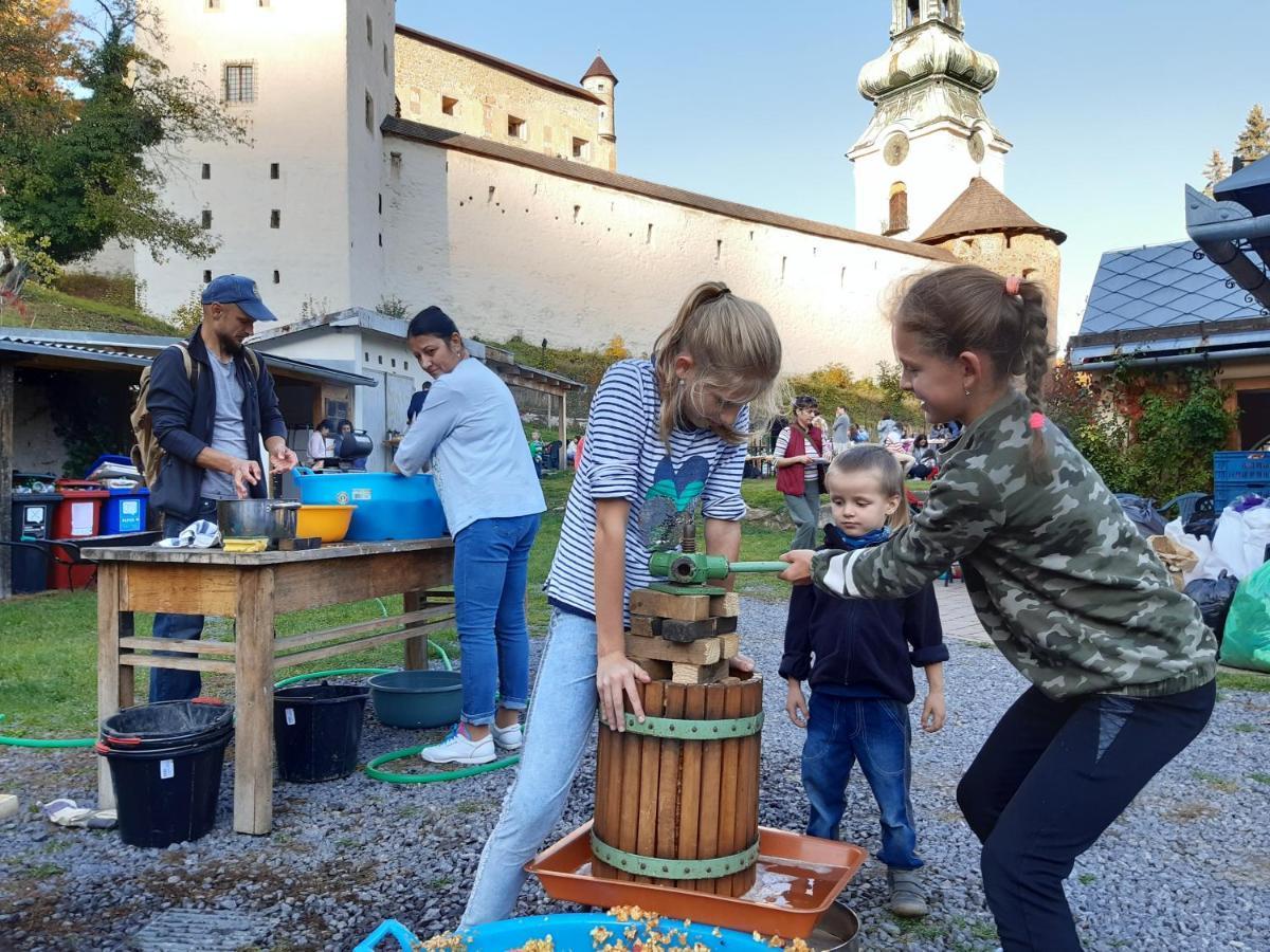 Hostel Skautsky Dom Banská Štiavnica Eksteriør billede